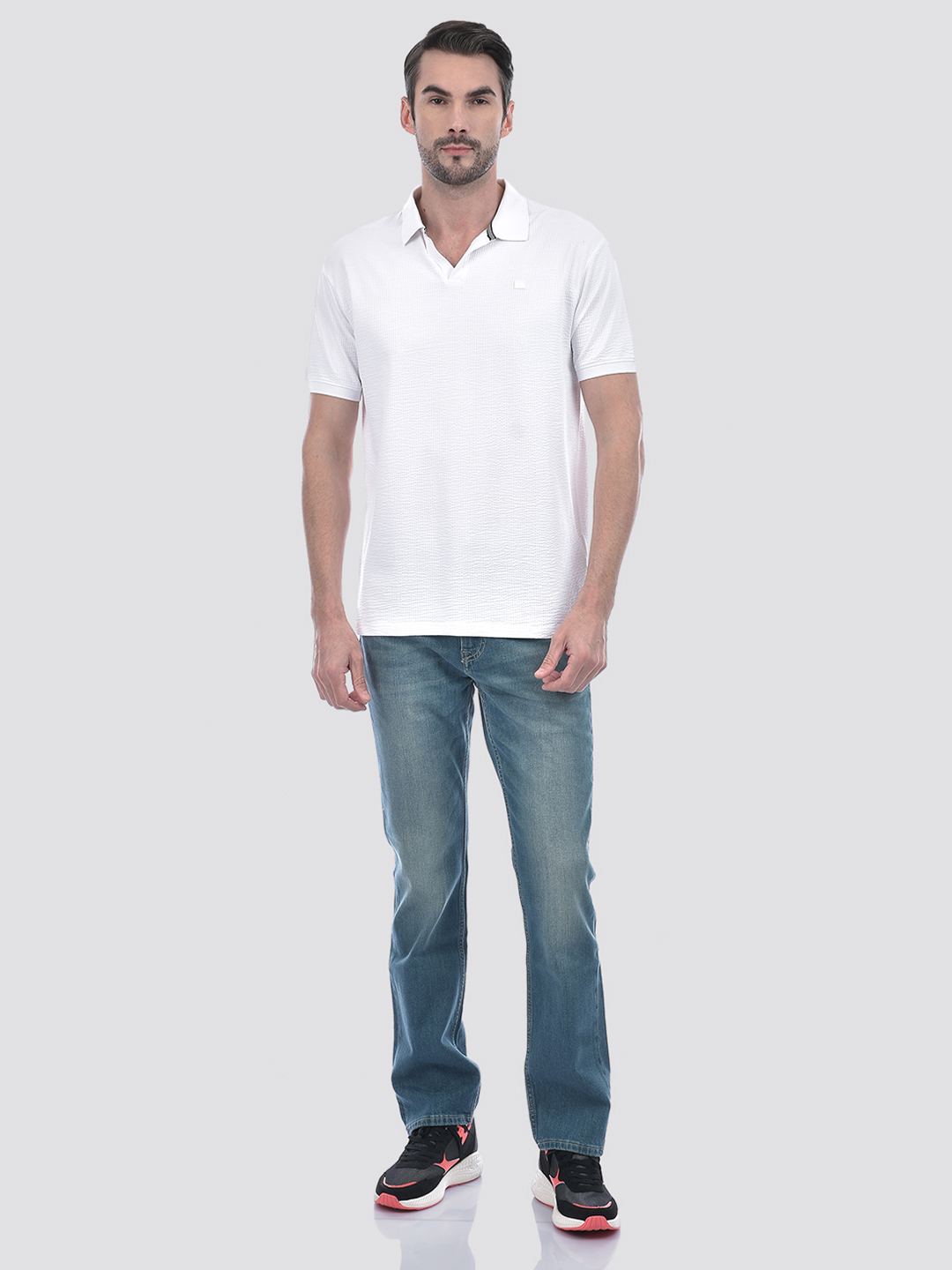 Numero Uno Men Solid White T-Shirt